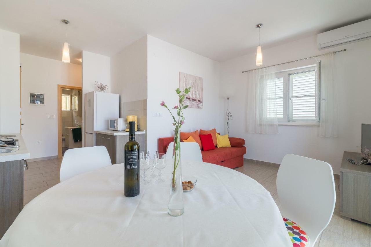 Apartmani Jelic Vinjerac Eksteriør bilde